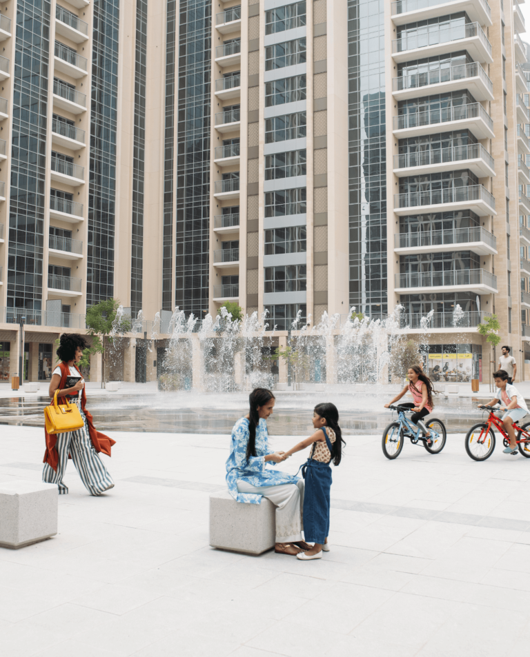 Shop, Office & Apartment for Rent in Deira Dubai